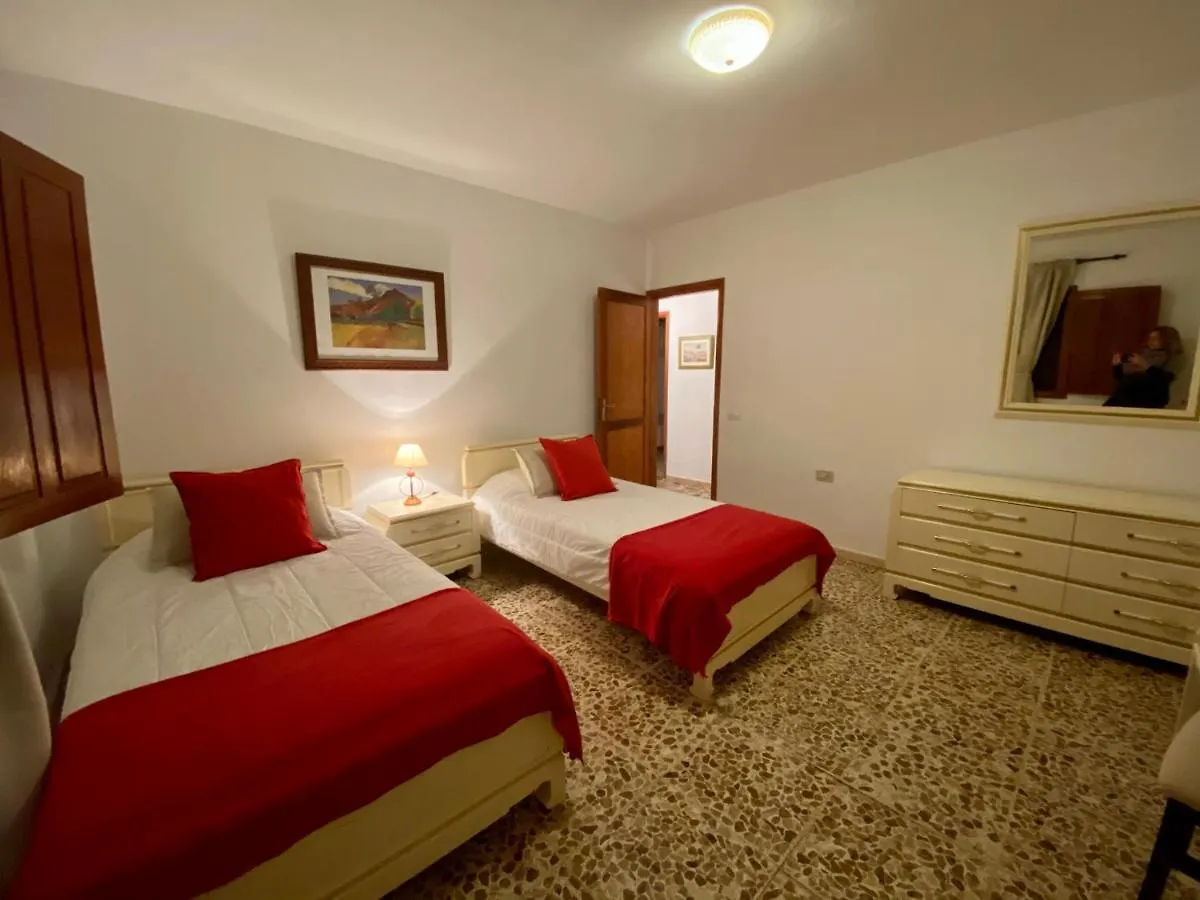 Vv. Casa La Fuente II Villa Isora 0*,  Spain